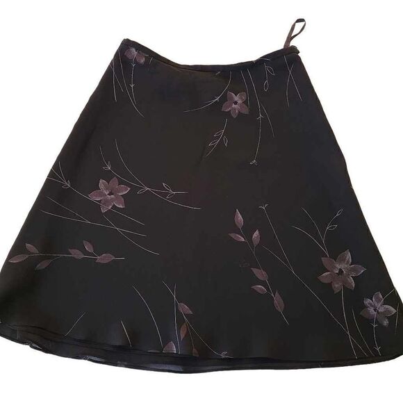 Jones New York Country Petite A-Line Black Floral Skirt 6P - Picture 1 of 8